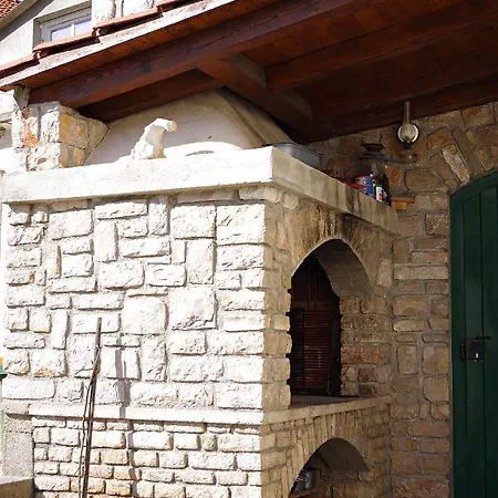 Apartment Pradini