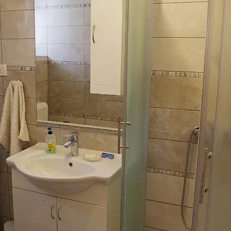 Pradini Appartement Poljana (Ugljan)