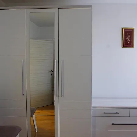 Pradini Appartement Poljana (Ugljan)